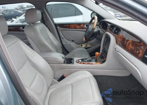 2005 Jaguar Xj Xj8 L из США, поврежденный, VIN SAJWA79C45SG46347